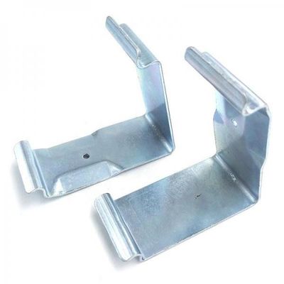 Toptan satış yapan V şekilli çeşme metal sandık klipleri damgalama klipi parçaları lojistik için ahşap kutu sabit