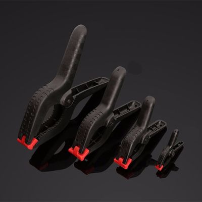 Bir tip yüksek dayanıklı plastik klip 1 inç naylon yay klemesi 2" 4" 6" 9" ahşap işleme araçları