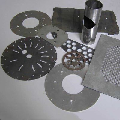 Özel Hizmet Paslanmaz Çelik Lazer Kesme Hizmetleri Metal Kaynak Eğimli Parçalar Yapılandırma